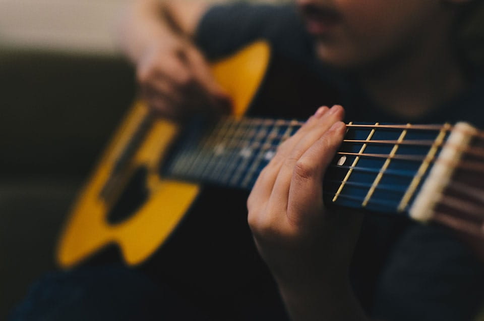 Nylon guitar strings