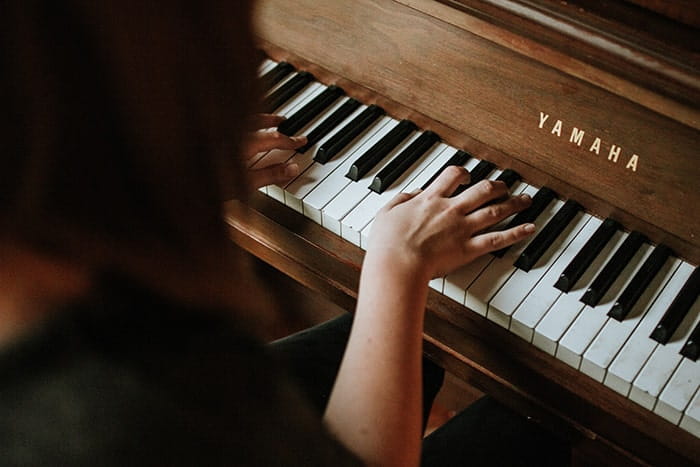 Are pianos the best instrument to learn?